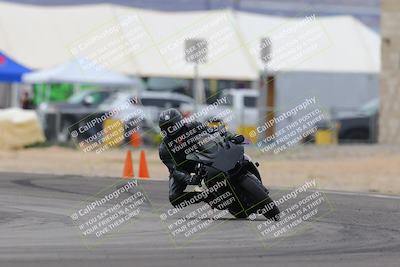 media/Jan-15-2023-SoCal Trackdays (Sun) [[c1237a034a]]/Turn 2 Set 2 (1155am)/